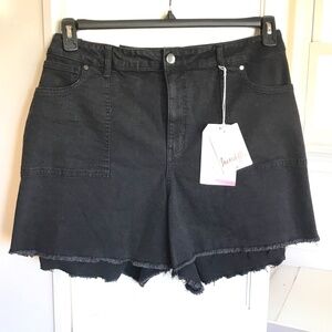 Women’s Plus Size 22 Shorts Denim Jean Black Relaxed Fit Shorts ALTAR’D STATE